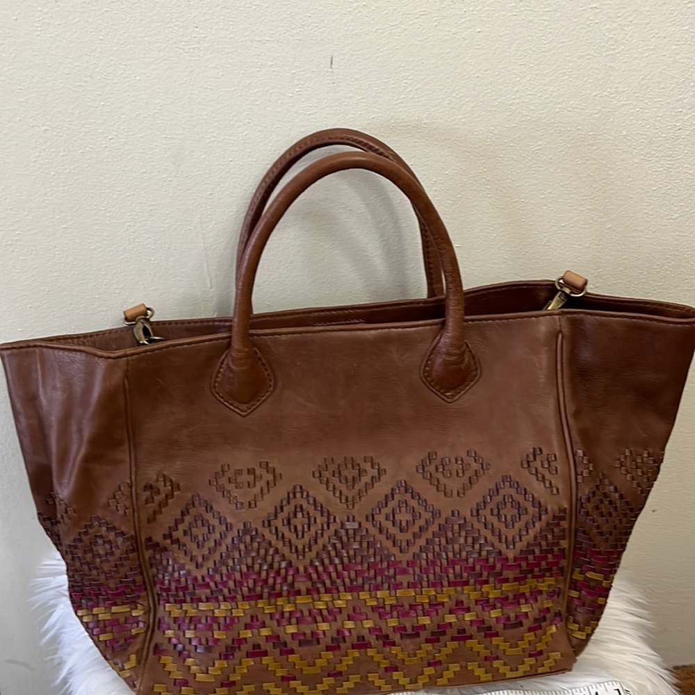 Isabella Fiore Womens Brown Woven Leather Boho Tote Hand Bag